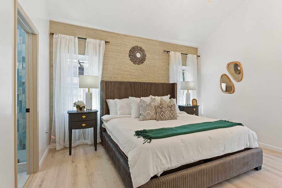 Furnished Finder property 875600_1 photo 14