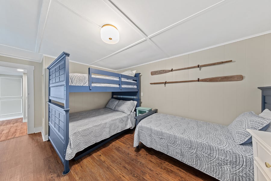 Double bunk room with Twin Bed. Main level. 