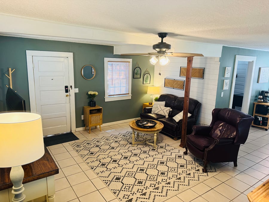 Furnished Finder property 875631_1 photo 4