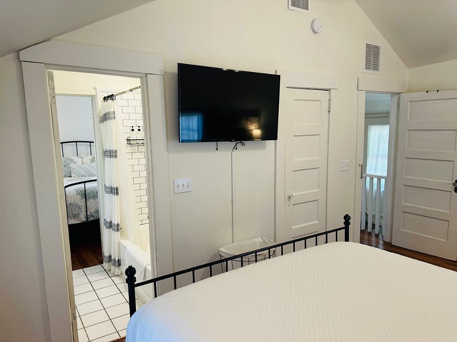 Furnished Finder property 875631_1 photo 17