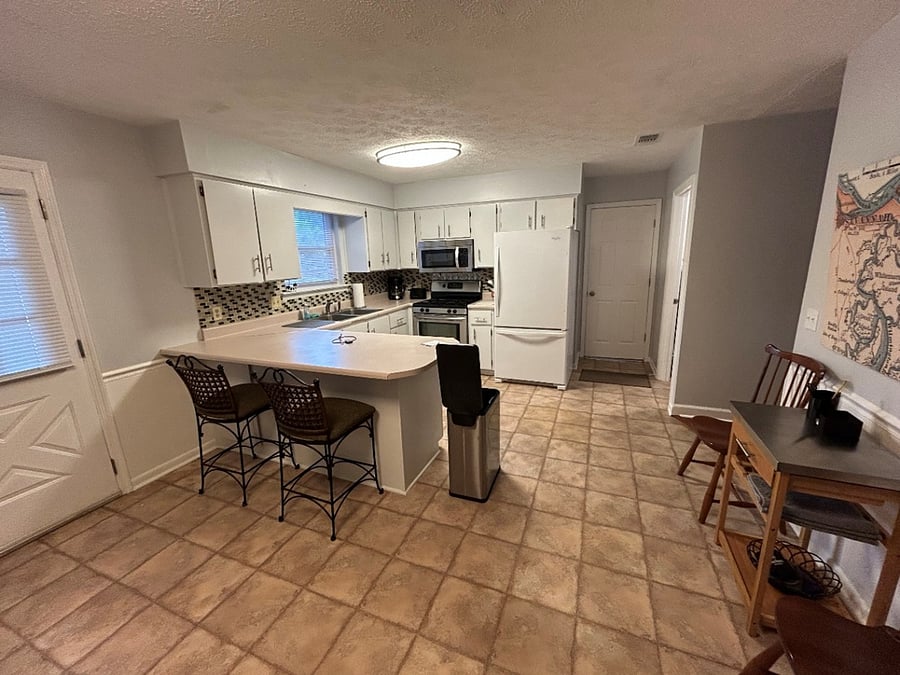 Furnished Finder property 875663_1 photo 4