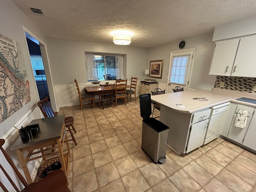 Furnished Finder property 875663_1 photo 3
