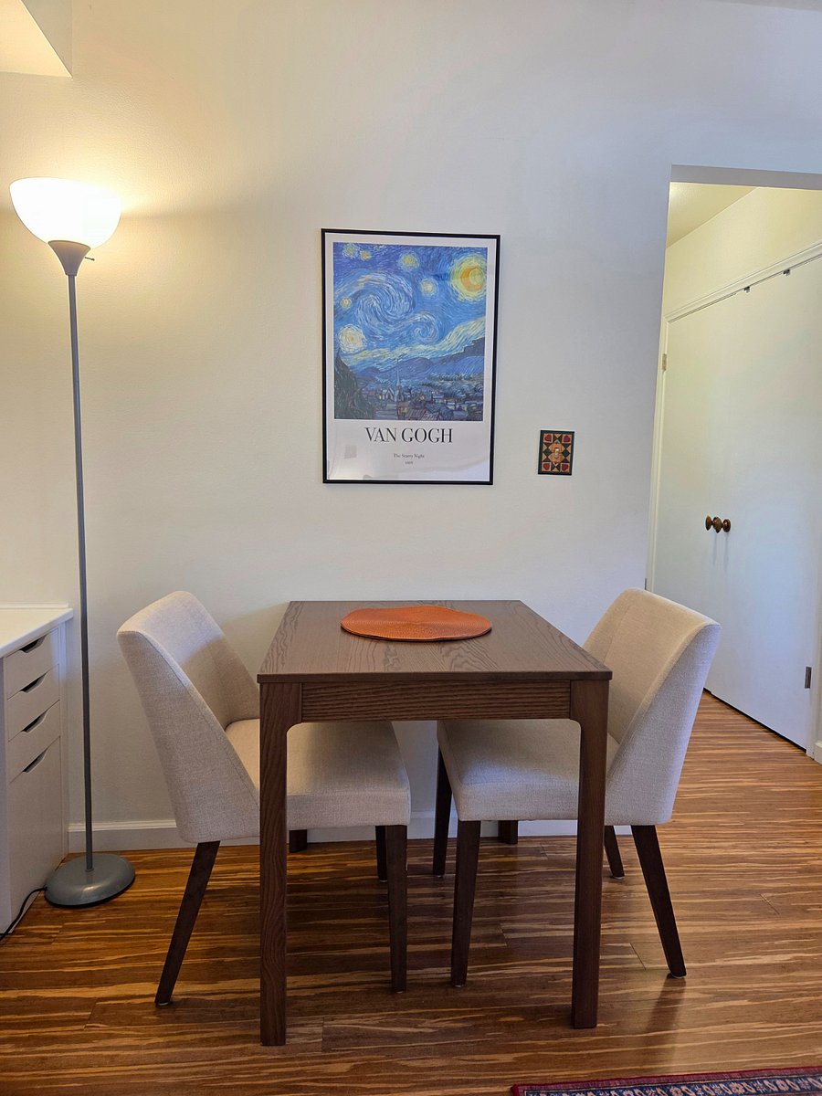 Dining Space with Extendable Table