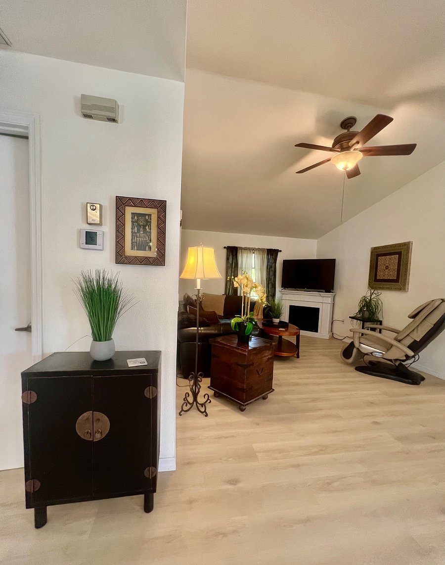 Furnished Finder property 875677_1 photo 16