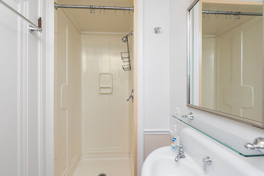 Furnished Finder property 875682_1 photo 15