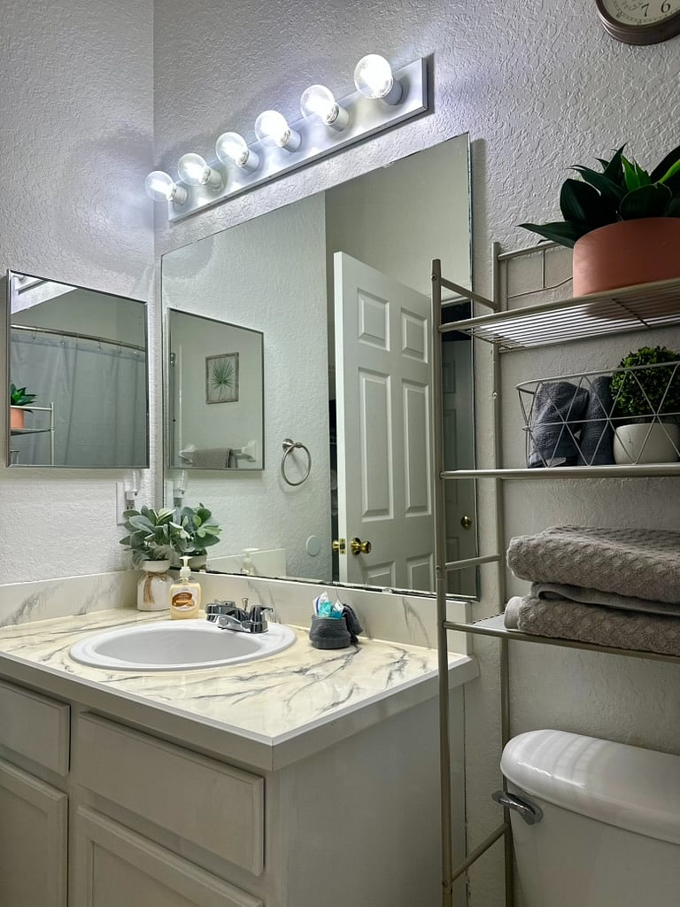 Furnished Finder property 875694_1 photo 4