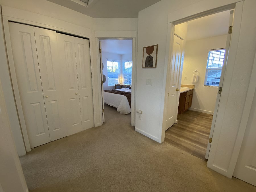 Furnished Finder property 875710_3 photo 12