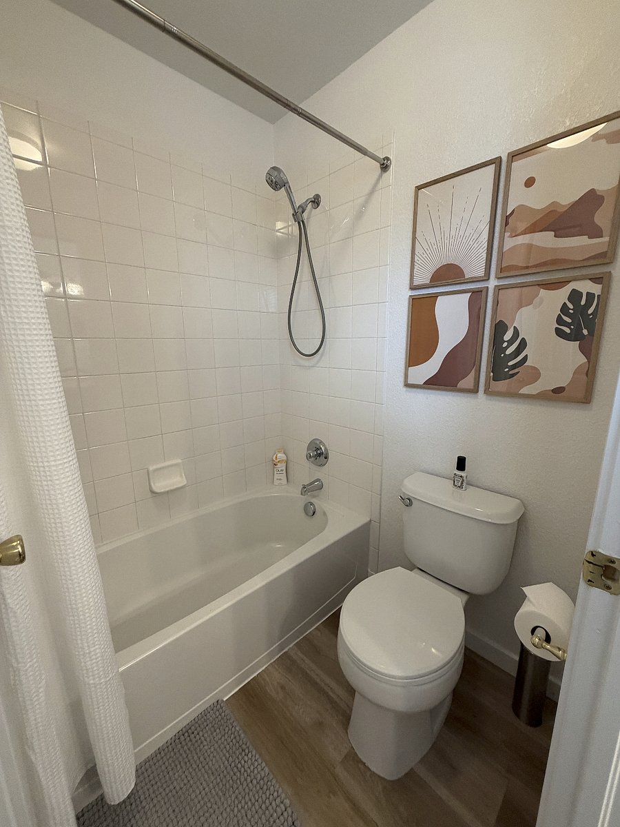 Furnished Finder property 875710_3 photo 23