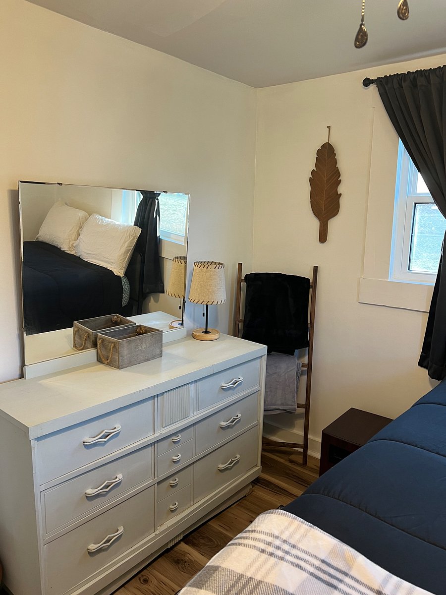 Bedroom with full size bed.
