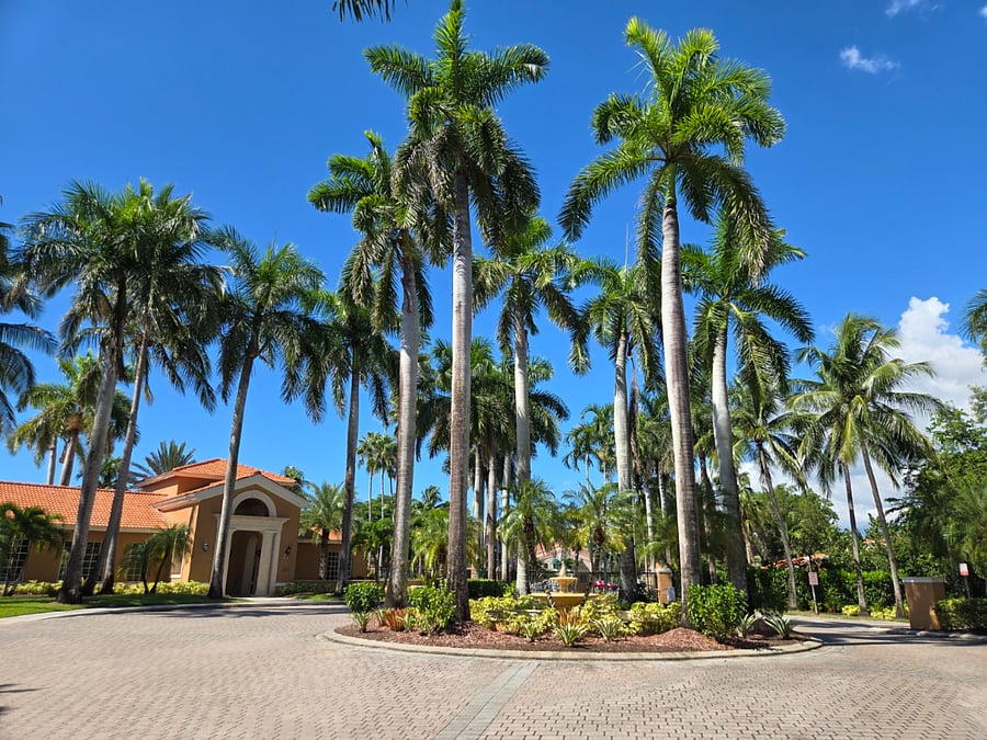 Furnished Finder property 875714_1 photo 3