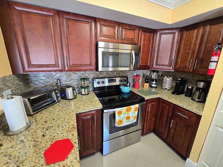 Furnished Finder property 875714_1 photo 34