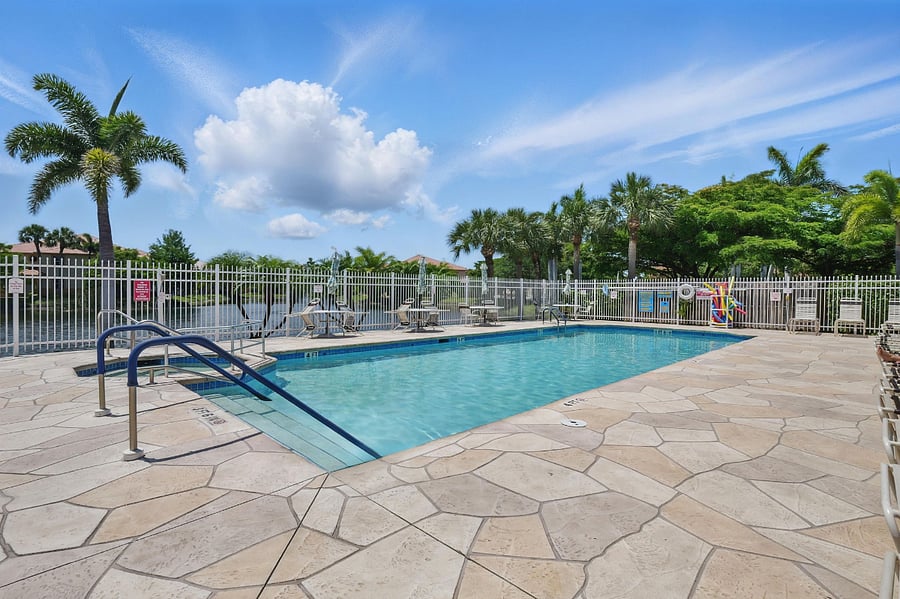 Furnished Finder property 875735_1 photo 13