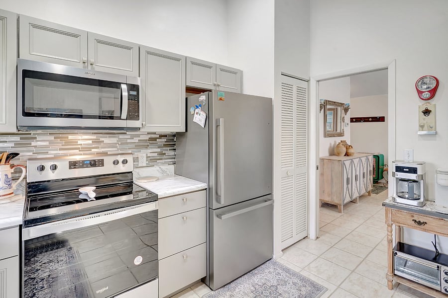 Furnished Finder property 875736_1 photo 8