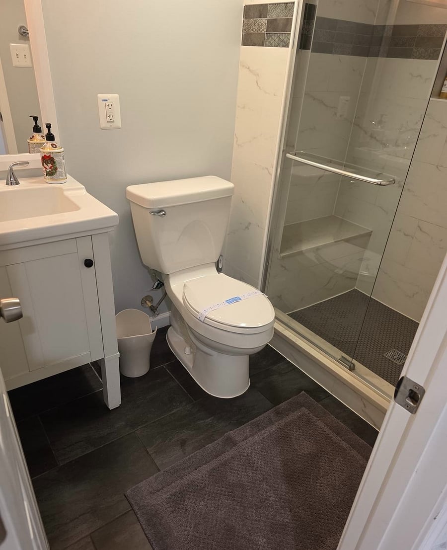 Basement full bathroom