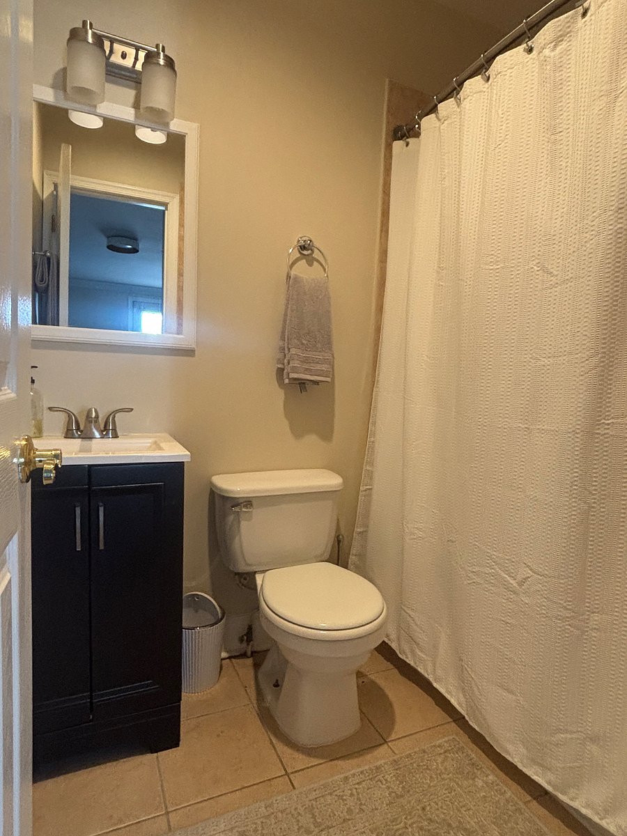 Furnished Finder property 875756_1 photo 13