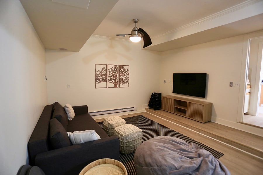 Bonus rec room has 58" Smart TV