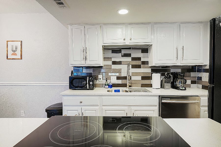 Furnished Finder property 875807_1 photo 12