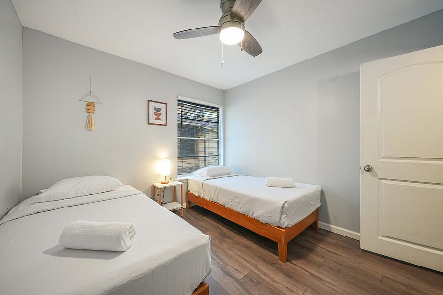 Furnished Finder property 875807_1 photo 21