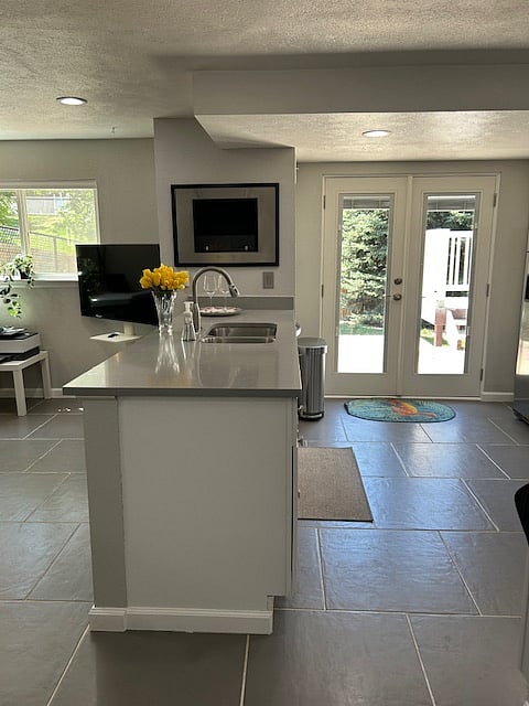 Furnished Finder property 875822_1 photo 3