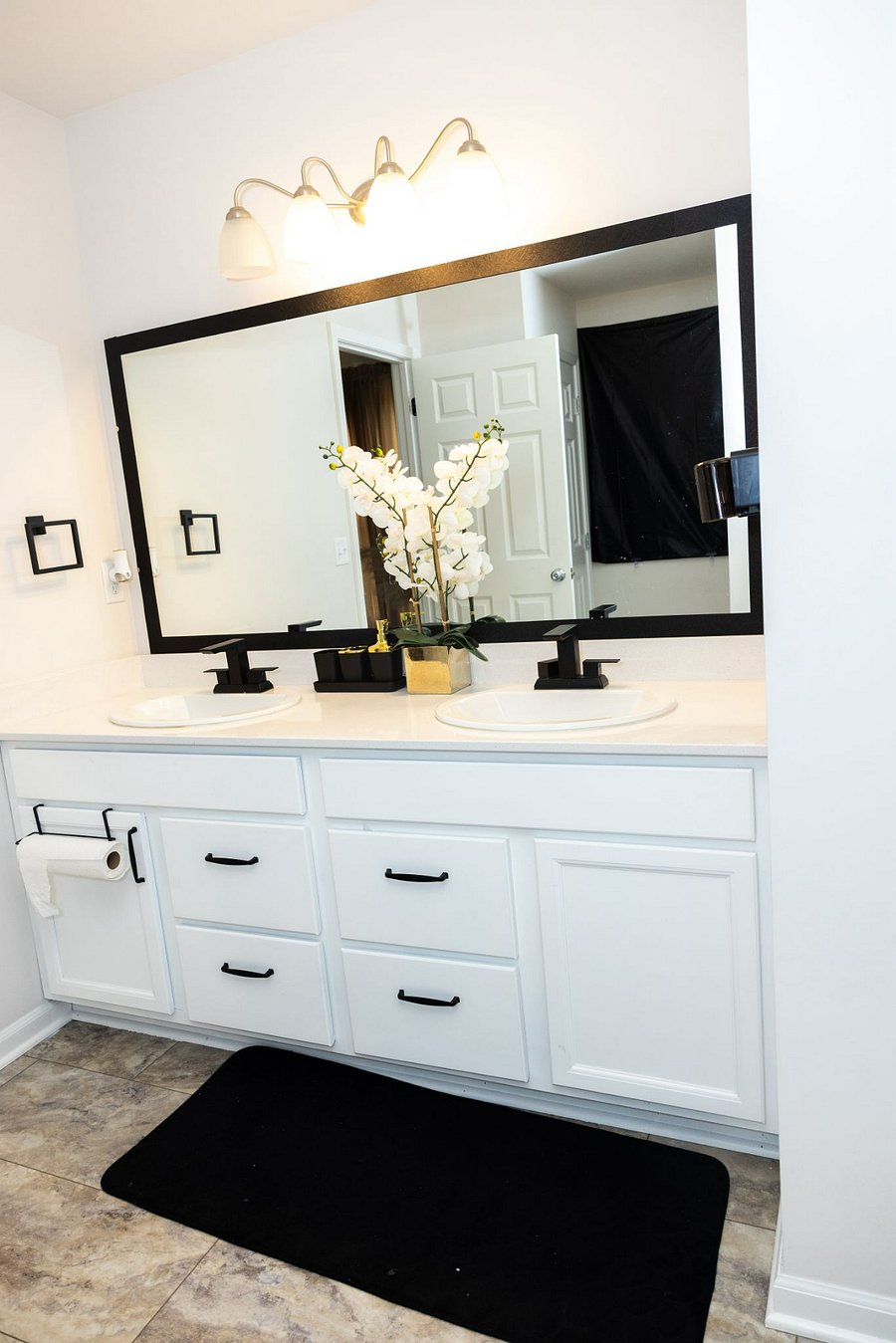 Furnished Finder property 875823_1 photo 11