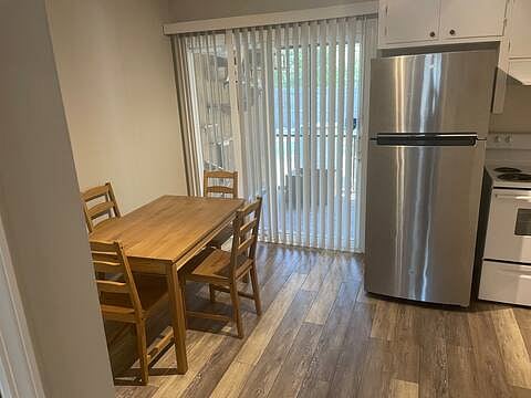 Furnished Finder property 875824_1 photo 3