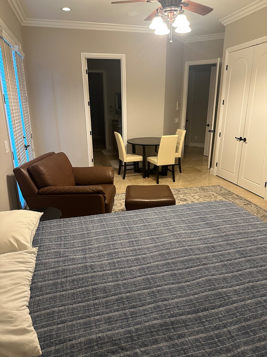 Furnished Finder property 875833_1 photo 6