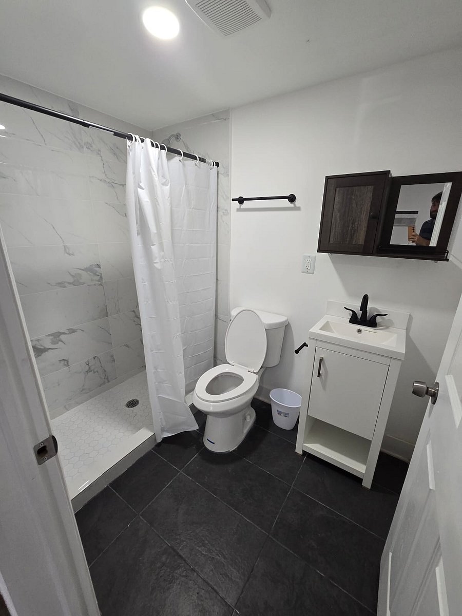 Furnished Finder property 875835_1 photo 3