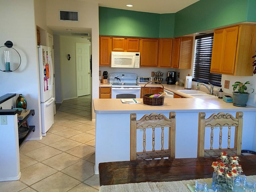 Dining & Kitchen