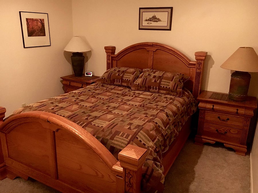 2nd Bedroom - Queen Bed