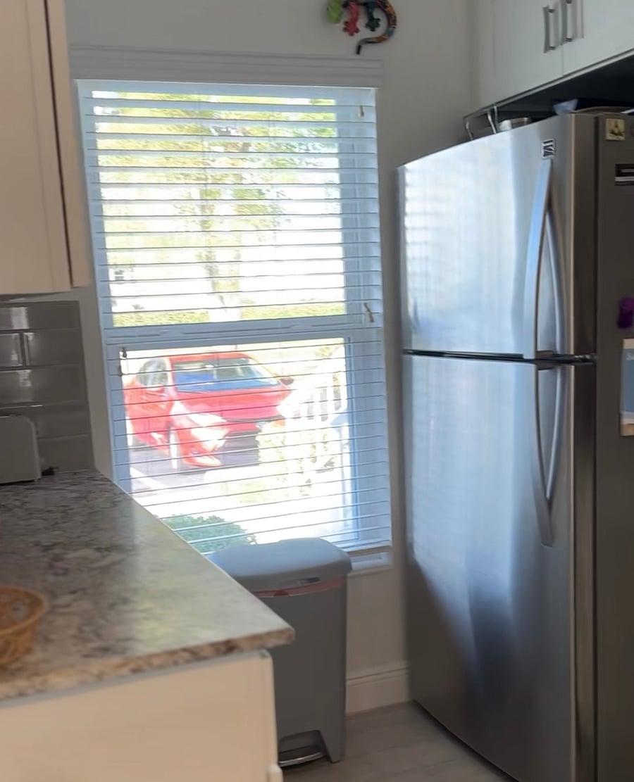 Furnished Finder property 875869_1 photo 14