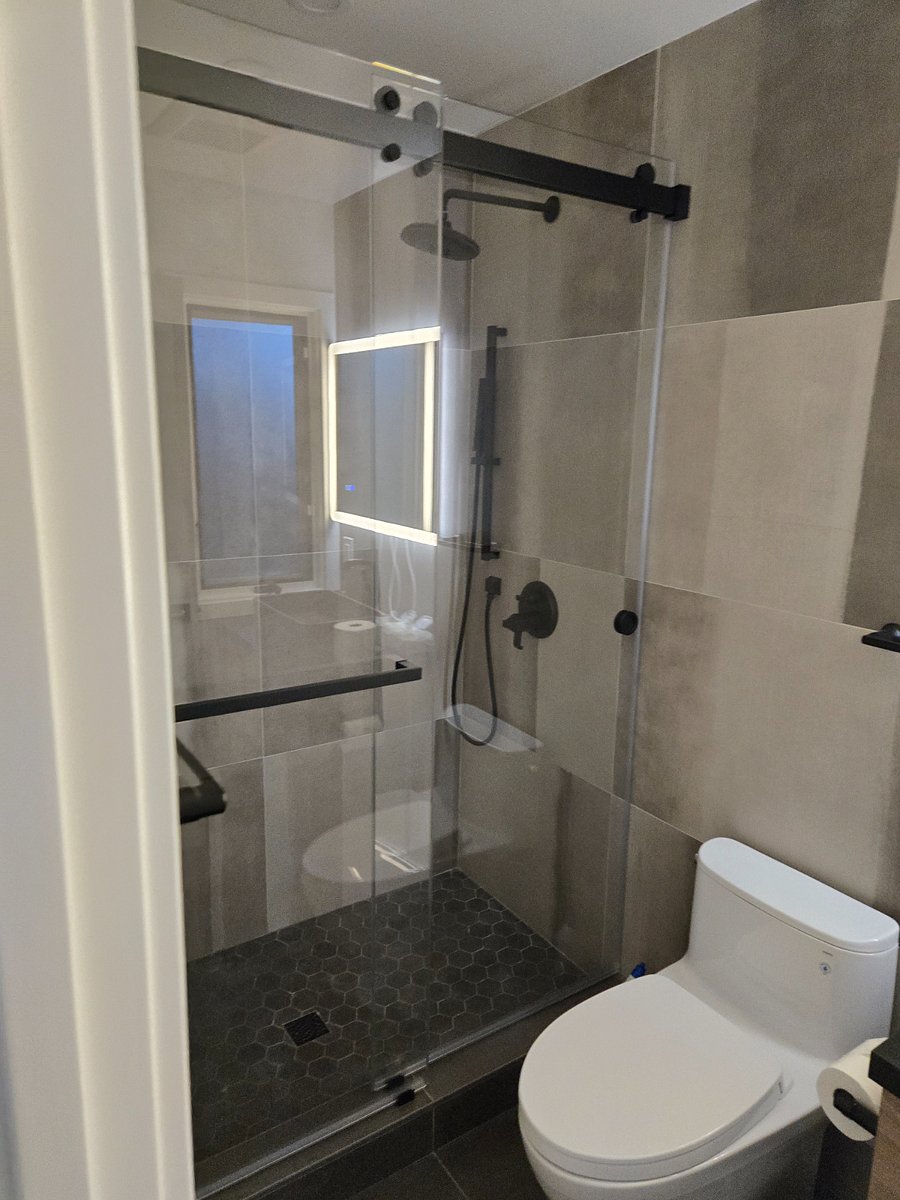 Furnished Finder property 875880_1 photo 3