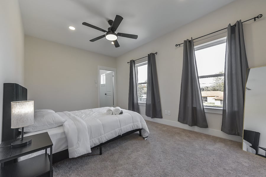 Furnished Finder property 875885_1 photo 15