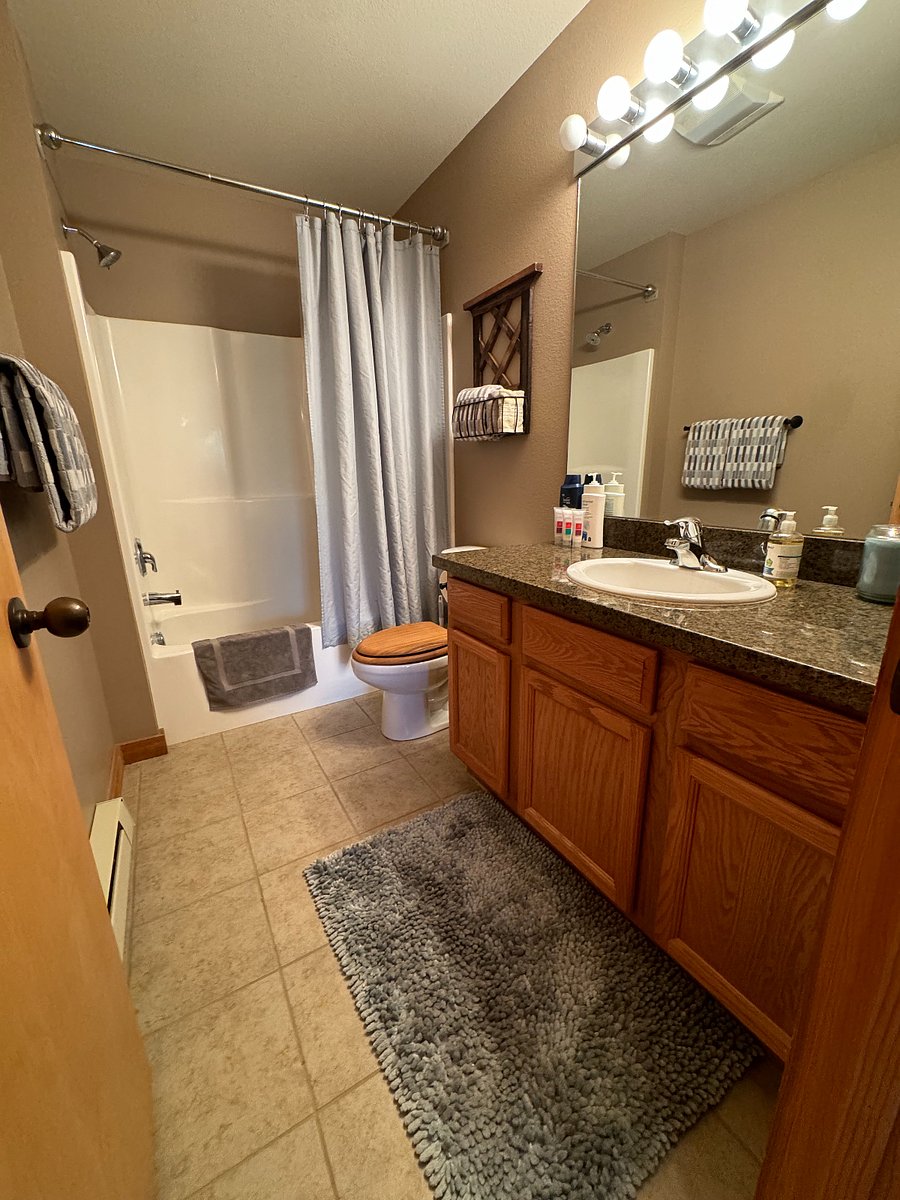 Furnished Finder property 875886_1 photo 8