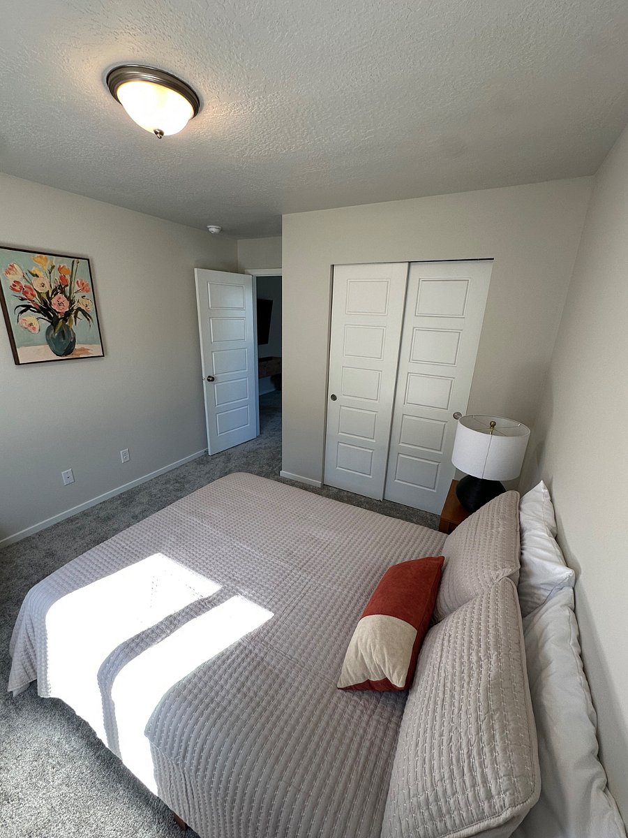 Furnished Finder property 875896_1 photo 6