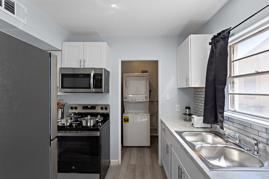 In-unit Washer/dryer