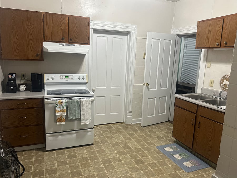 Furnished Finder property 875908_1 photo 6