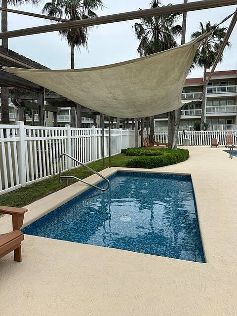 Furnished Finder property 875935_1 photo 18