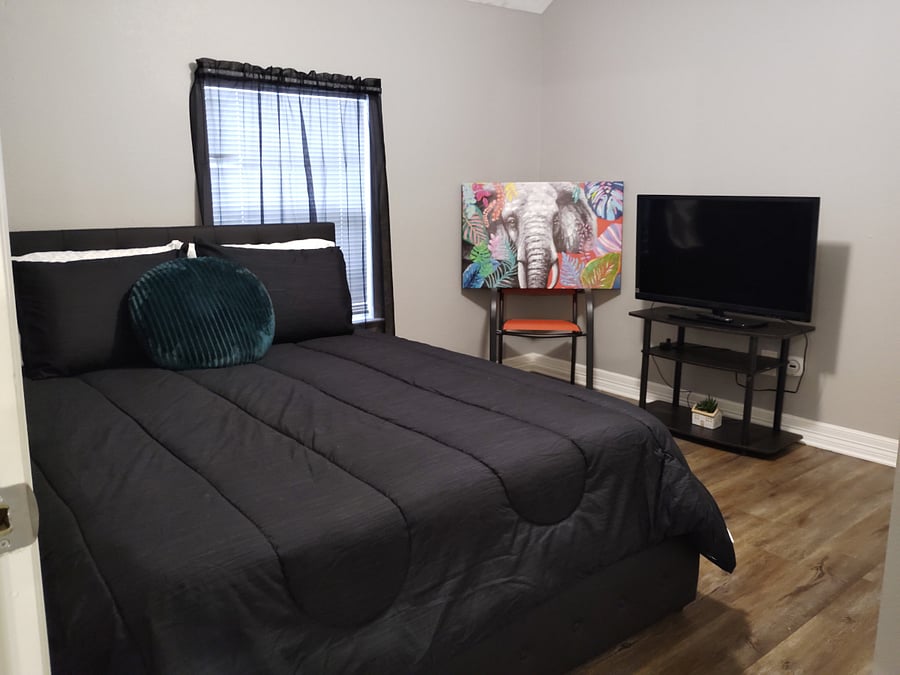 Furnished Finder property 875937_1 photo 5