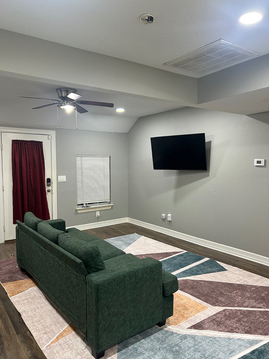 Furnished Finder property 875937_1 photo 9