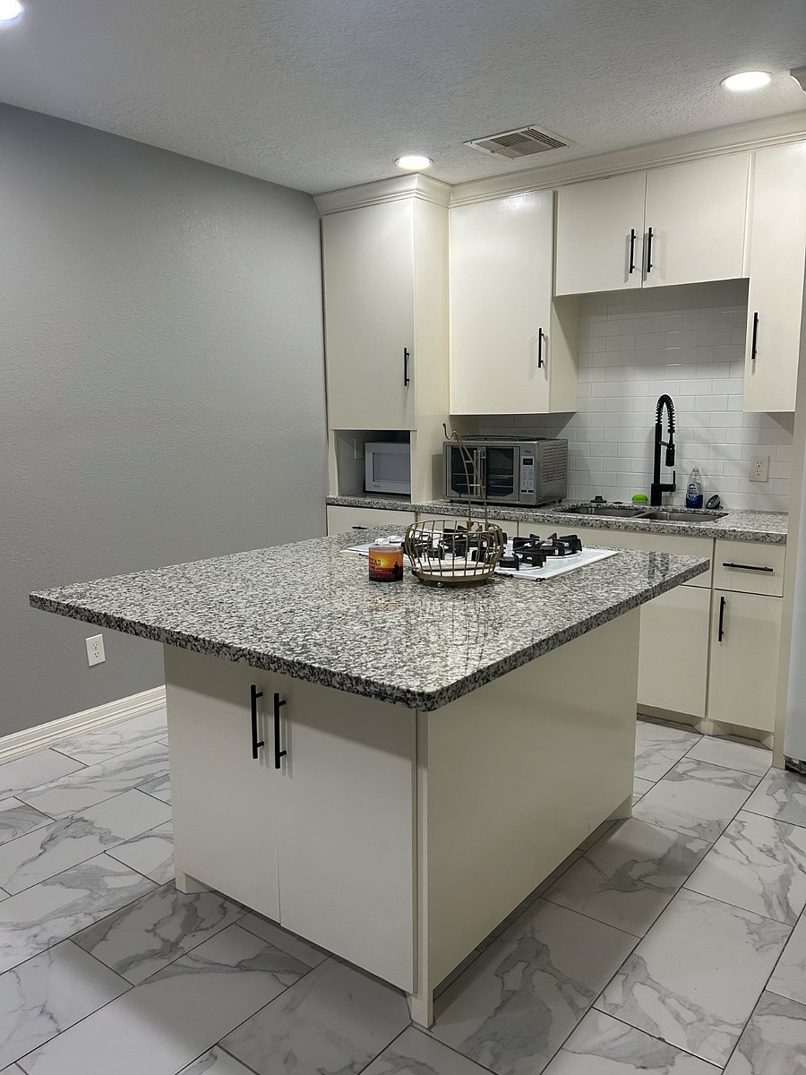 Furnished Finder property 875937_1 photo 11