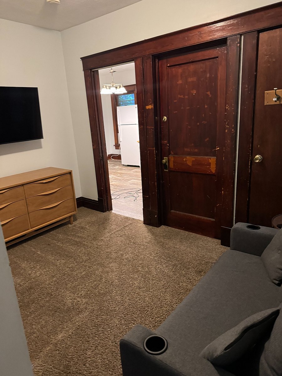 Furnished Finder property 875938_1 photo 3
