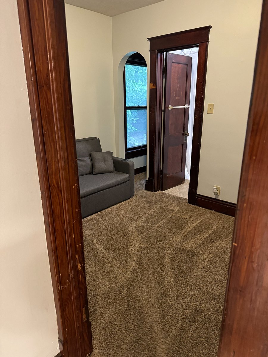 Furnished Finder property 875938_1 photo 4