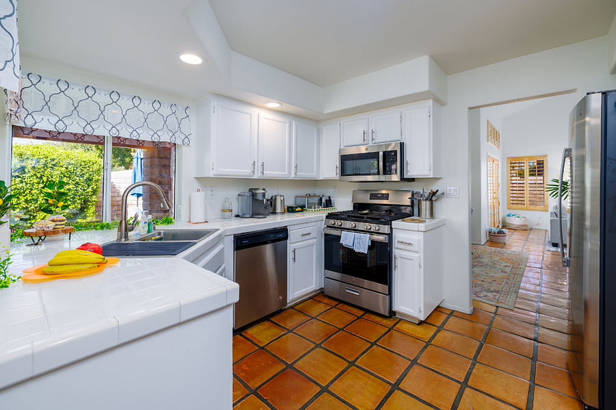 Furnished Finder property 875999_1 photo 5
