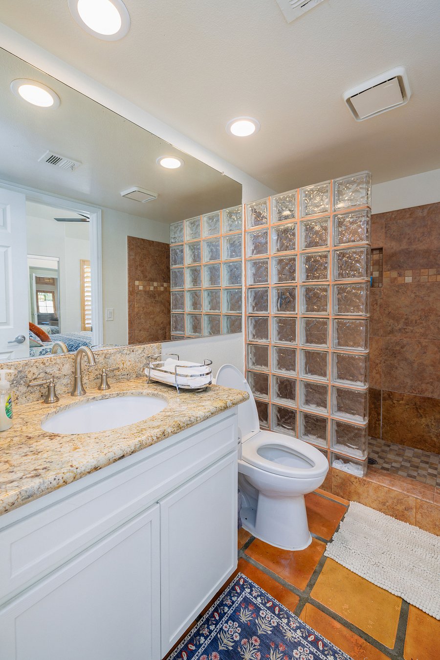 Furnished Finder property 875999_1 photo 7