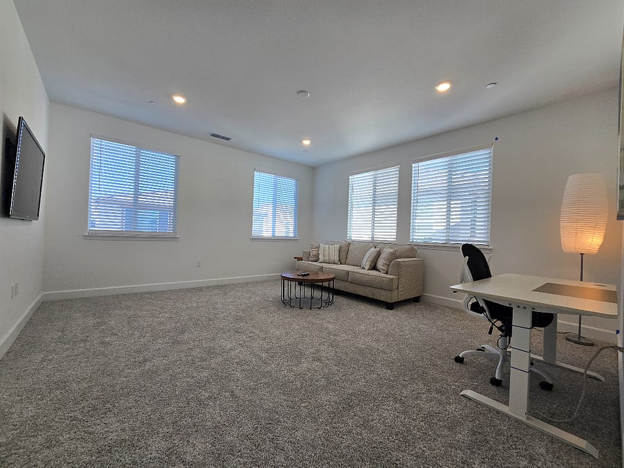 Furnished Finder property 876003_1 photo 24