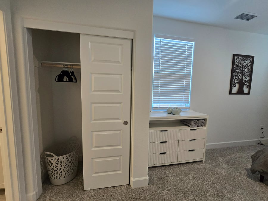 Furnished Finder property 876003_1 photo 4