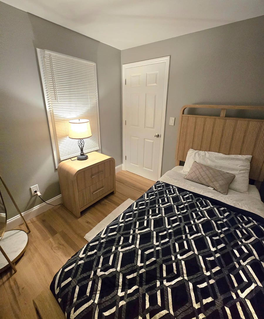 Furnished Finder property 876017_1 photo 9