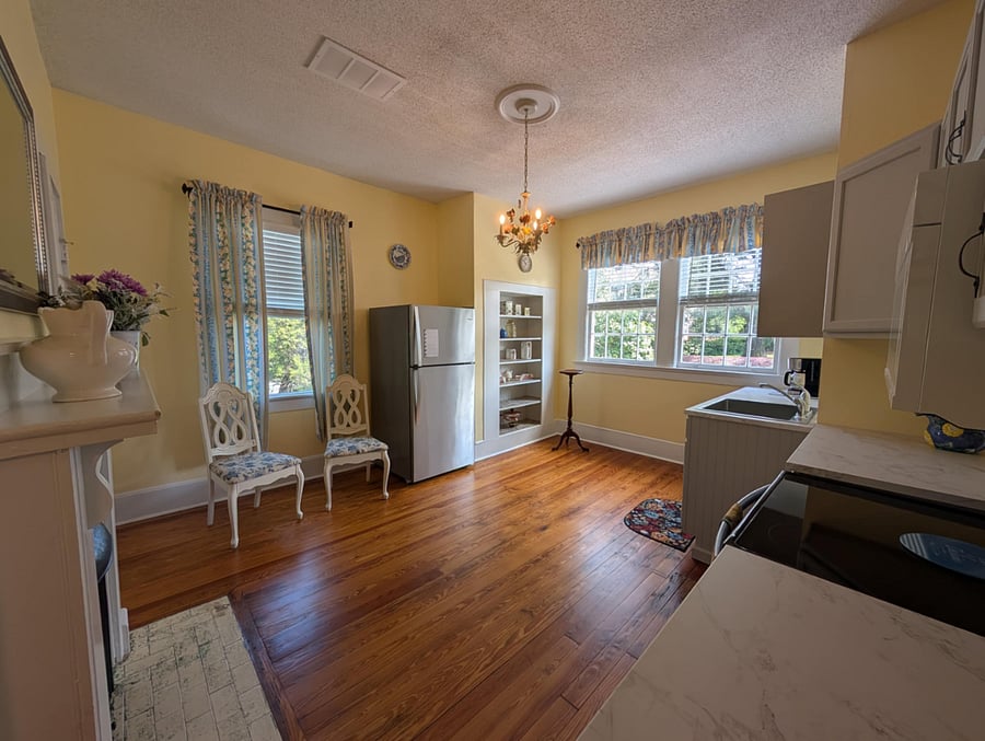 Furnished Finder property 876026_1 photo 4