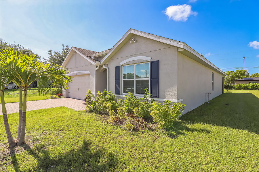 Furnished Finder property 876028_1 photo 12