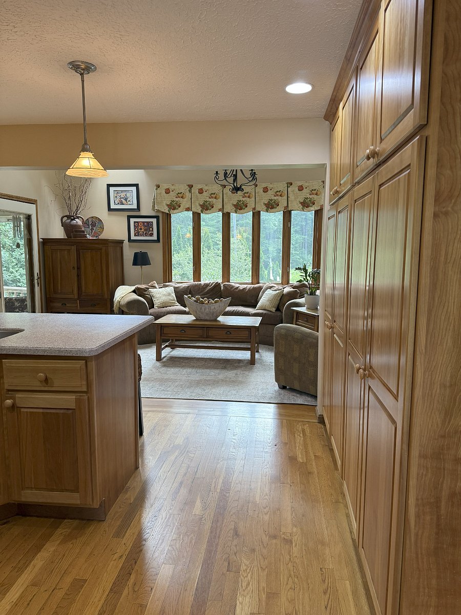 Furnished Finder property 876031_1 photo 5